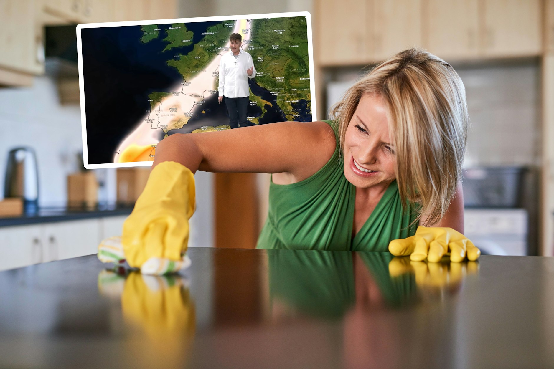 Wer mit dem Frühjahrsputz beginnen will, sollte liegber noch etwas warten. Denn Saharastaub und Regen sind eine explosive Kombination.