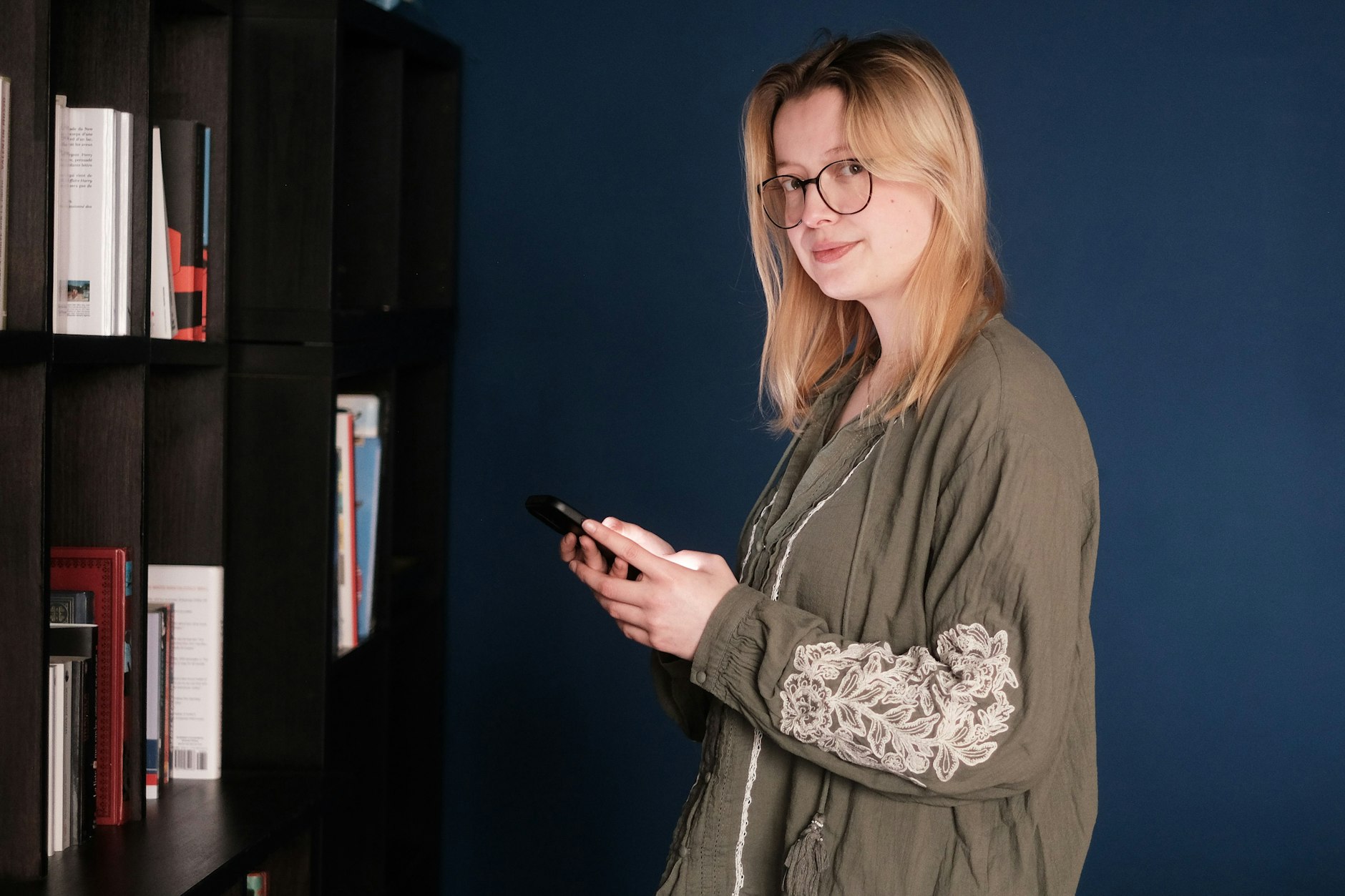 Jennifer Rosin, Vorsitzende des Berliner Landesschülerausschusses, kritisiert Schnellschüsse der Politik beim digitalen Jugendschutz.