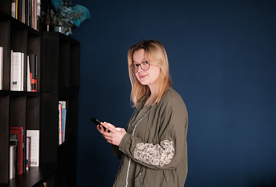 Jennifer Rosin, Vorsitzende des Berliner Landesschülerausschusses, kritisiert Schnellschüsse der Politik beim digitalen Jugendschutz.