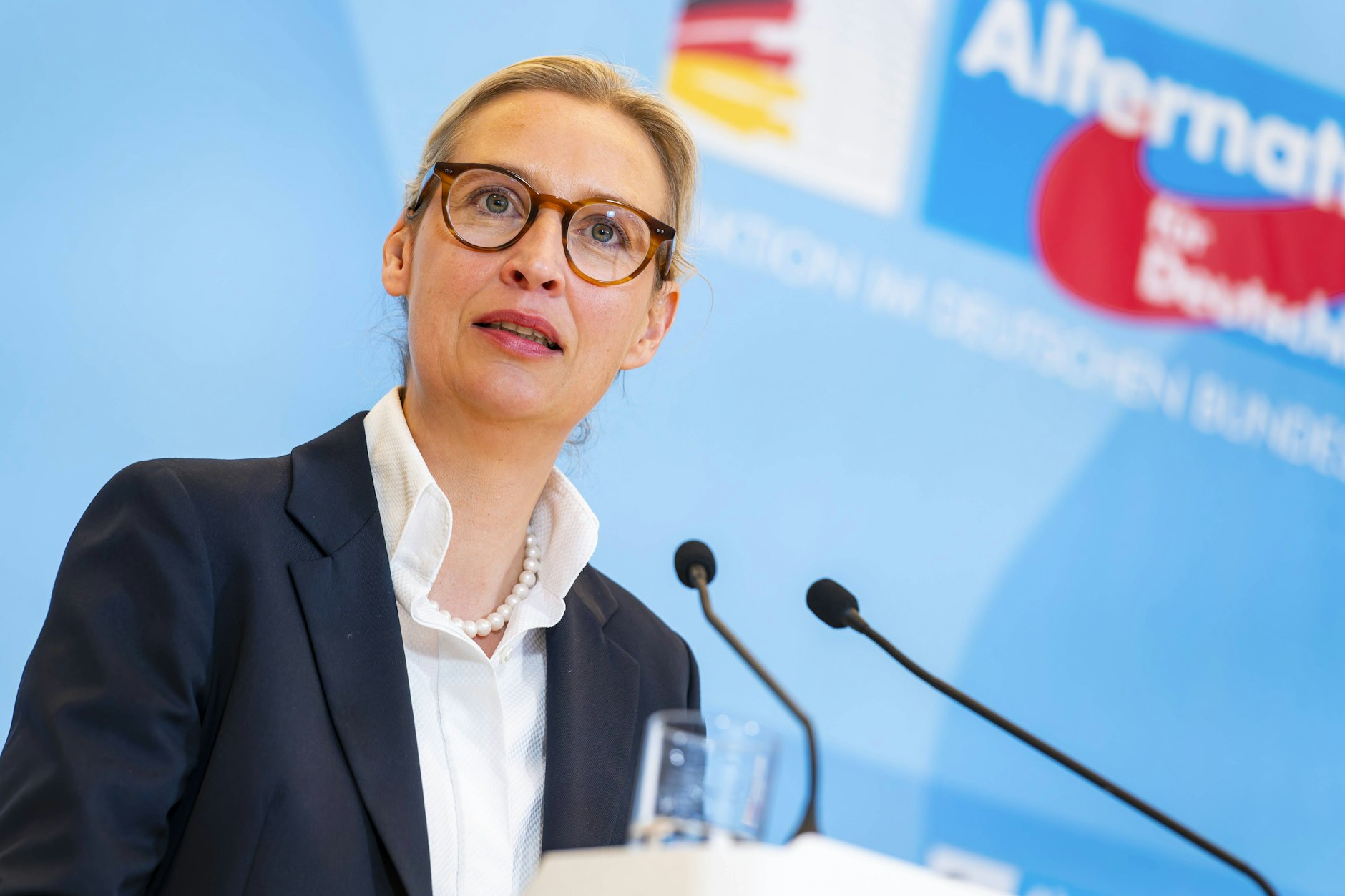 Die AfD-Fraktionsvorsitzende Alice Weidel dürfte sich über das Urteil freuen. Die Partei darf vorerst nicht als gesichert rechtsextremistisch eingestuft werden.