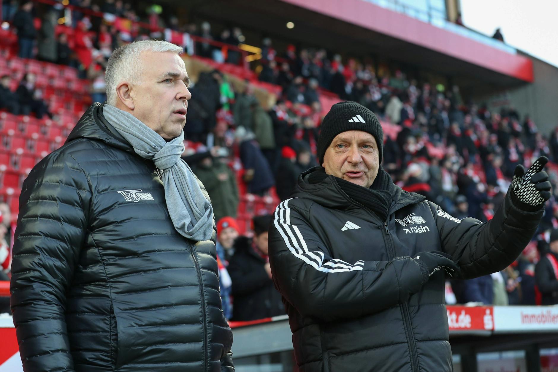 Union-Präsident Dirk Zingler und Manager Horst Heldt wollen mit dem 1. FC Union Berlin den größtmöglichen Erfolg. Dafür fehlt ein Stürmer, der zweistellig trifft.