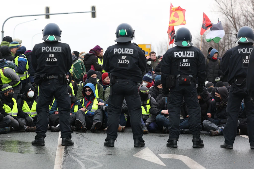 Nach Vorfall bei AfD-Parteitag - Ermittlungen gegen Polizisten eingestellt