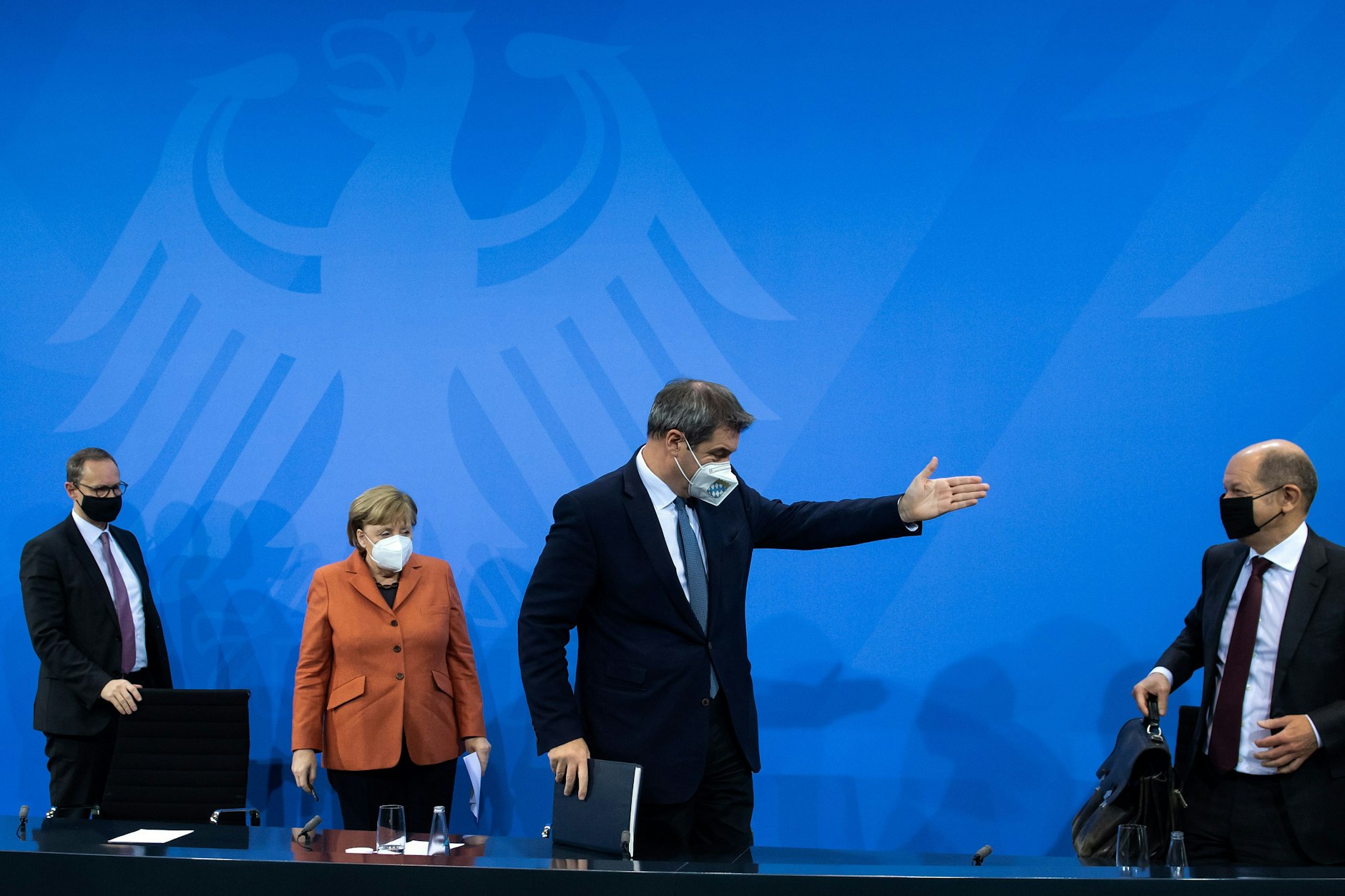 Waren die Entscheidungen der Ministerpräsidentenkonferenz rechtmäßig?