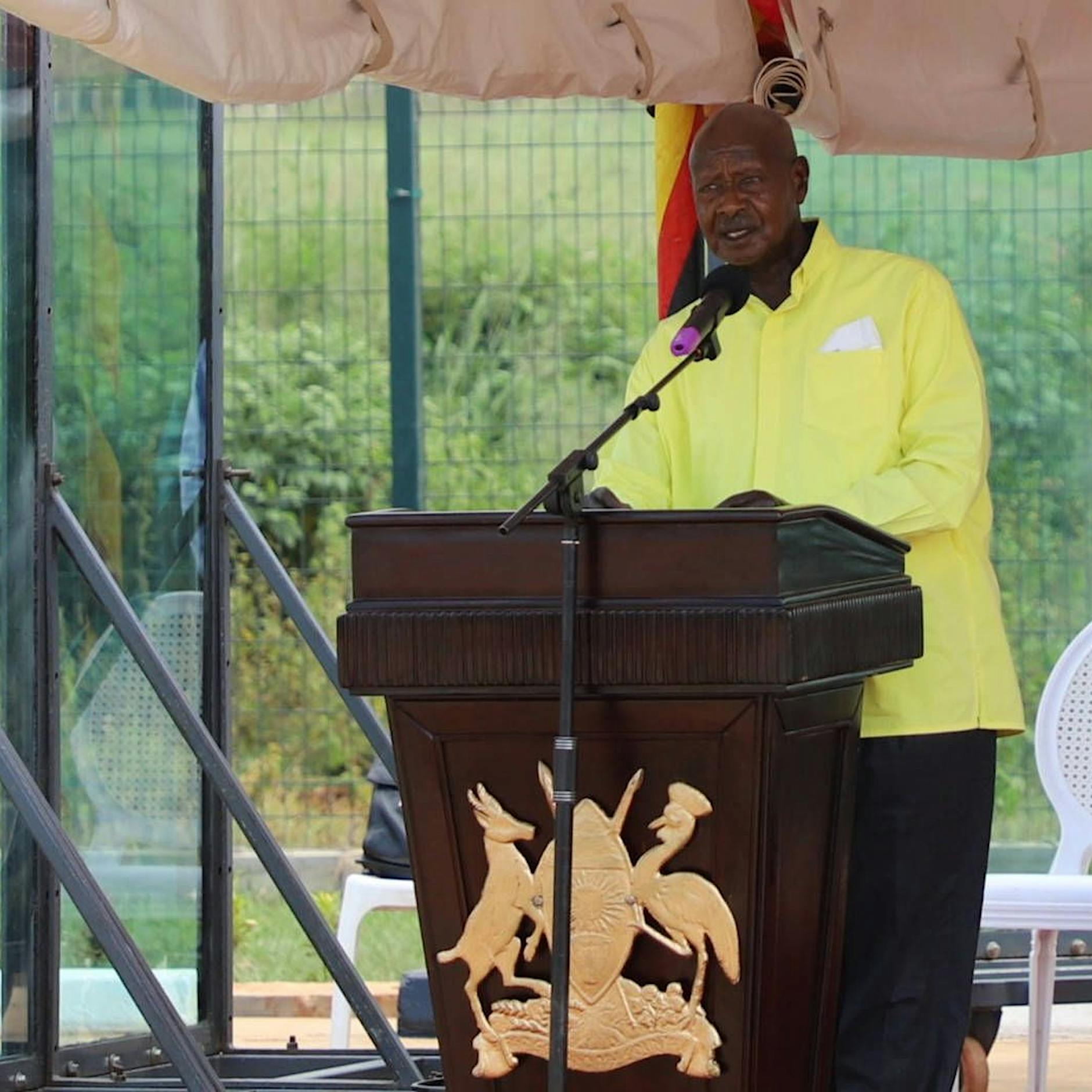 Kuss in der Öffentlichkeit: Zwei Frauen in Uganda droht eine lange Haftstrafe