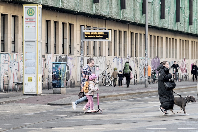 „Ich bin jetzt zu Brunch verabredet“: Das sagen die Berliner zum BVG-Streik