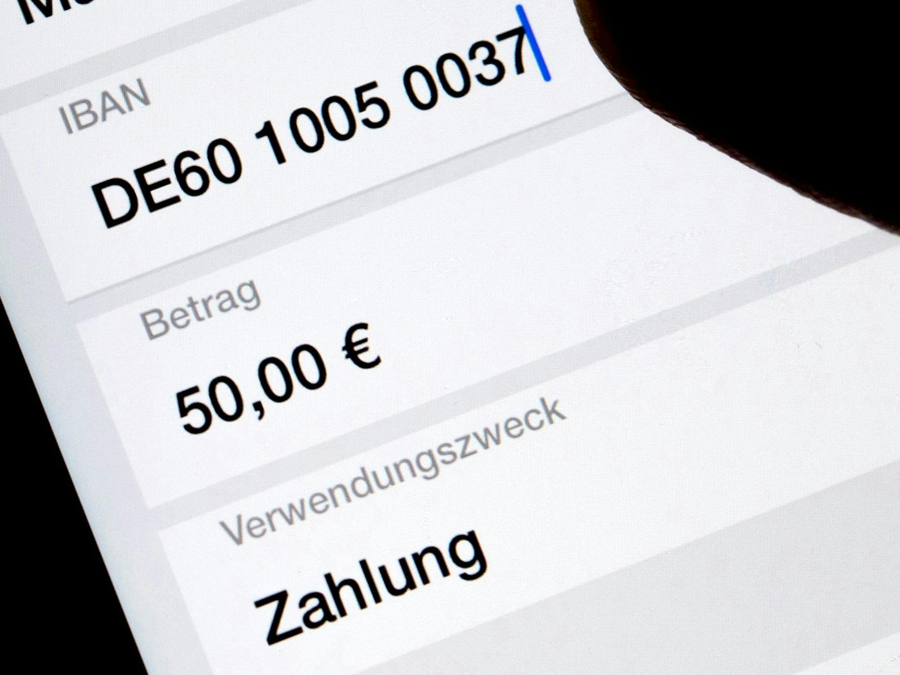 Überweisungen geraten ab März 2026 stärker in den Fokus der Banken.