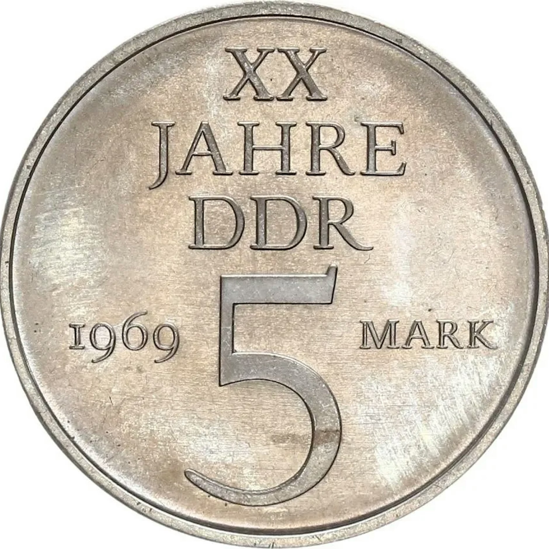 Die 5-Mark-Münze erschien 1969 zum 20. Jahrestag der DDR.