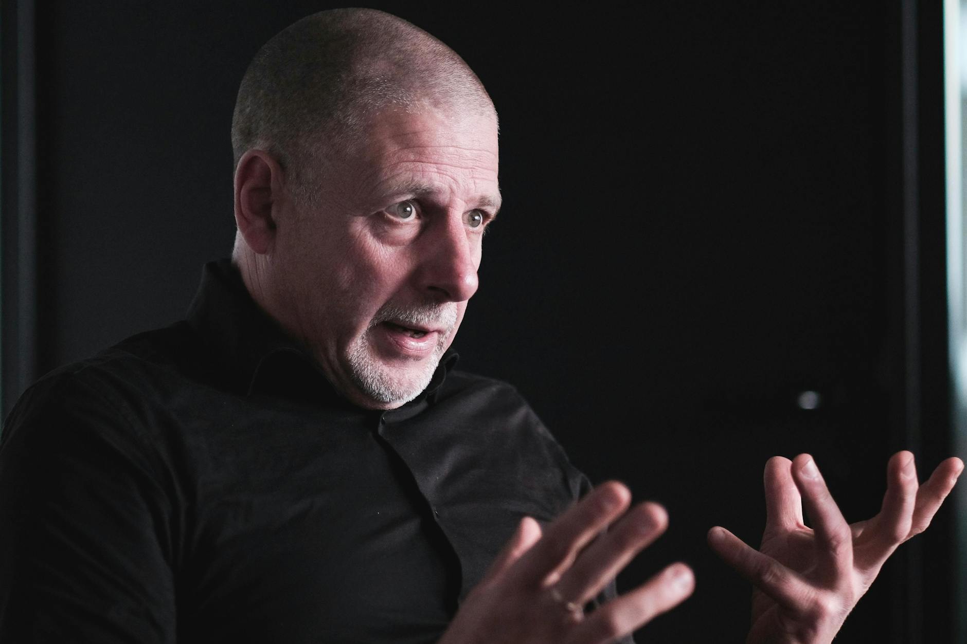 „Wenn es zu satt wird, zu blind und vor allem: zu schlau – dann bin ich lieber der, der aneckt.“