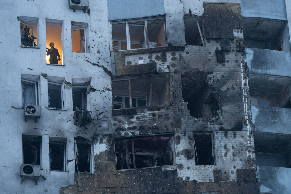 Bursting pipes, cold apartments, brutal recruiters: A journey to Kyiv in ...