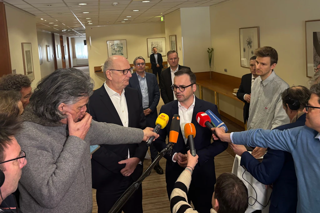 Brandenburg: SPD und CDU einigen sich auf neuen Koalitionsvertrag