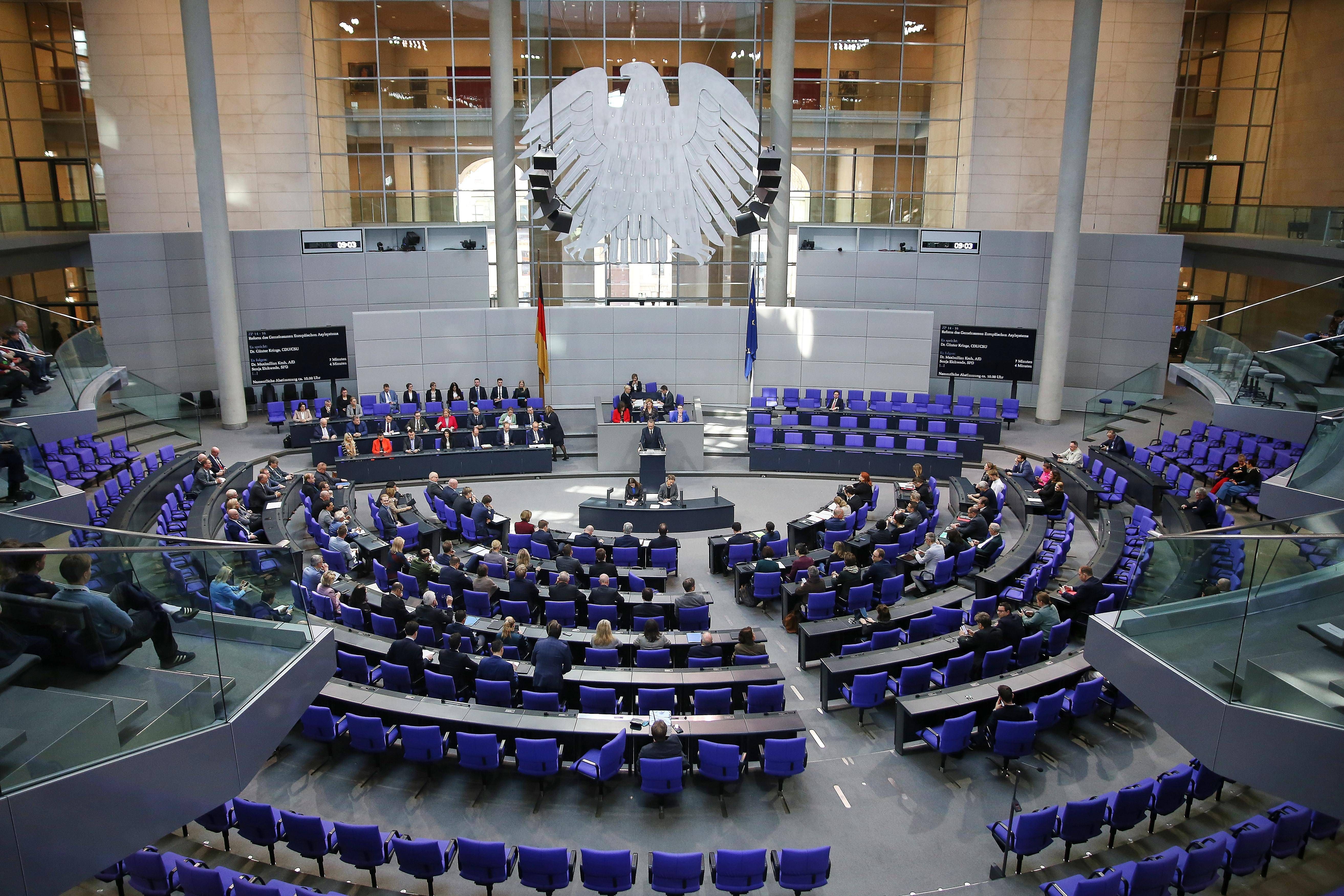 Bundestags-Abgeordnete gönnen sich dickes Diäten-Plus von 500 Euro