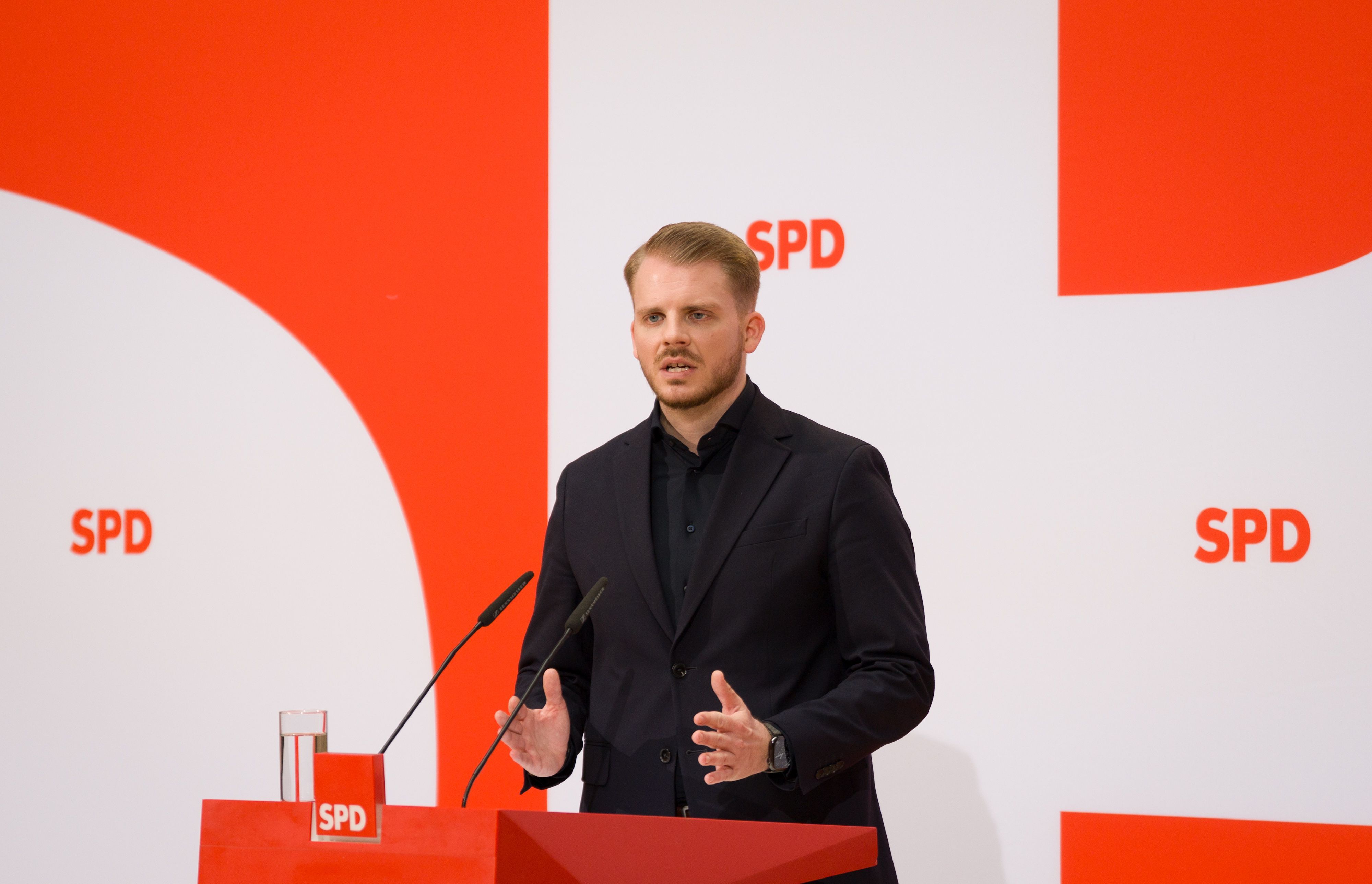 Image - Streit um das neue Asylgesetz: Schneller arbeiten bei ungewisser Zukunft?