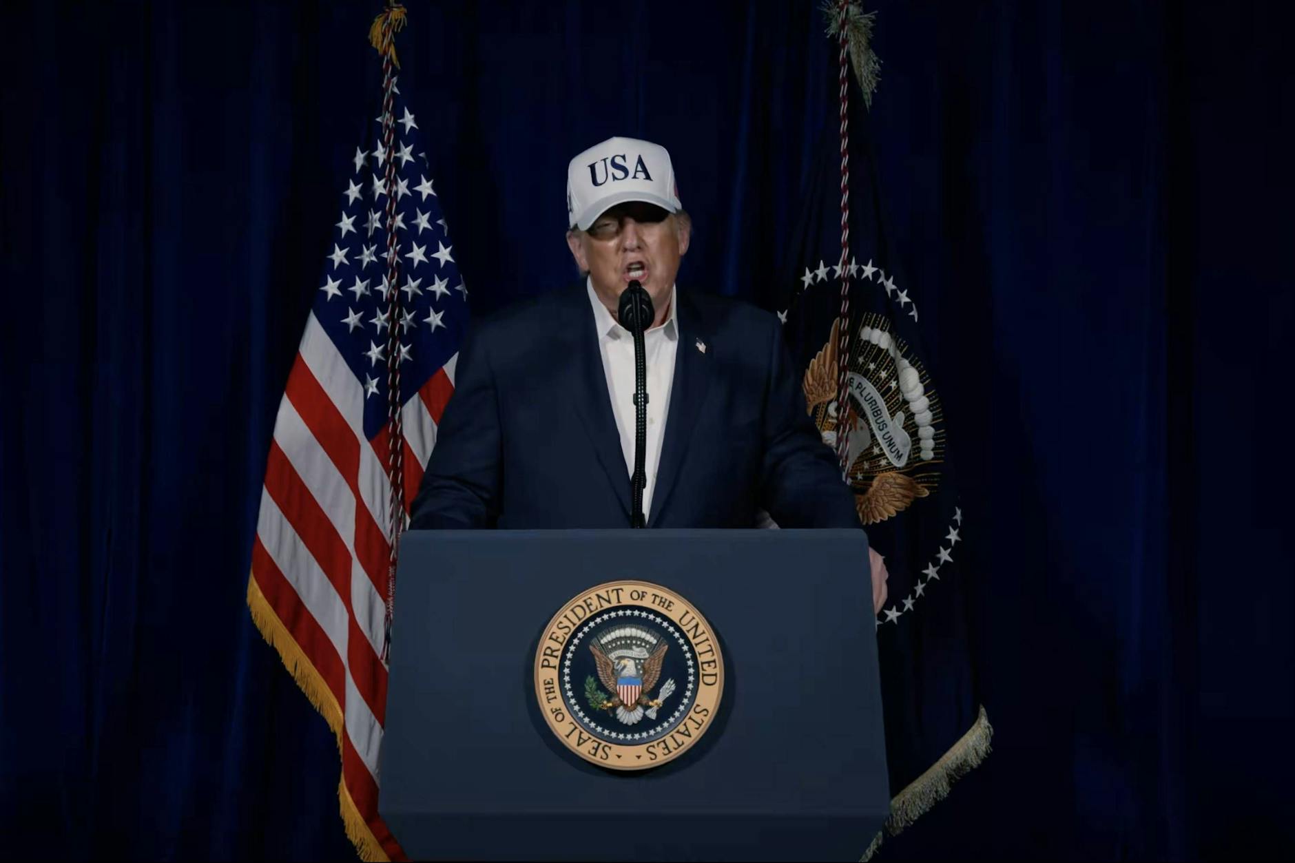 Trump verkündet Angriffe auf den Iran.