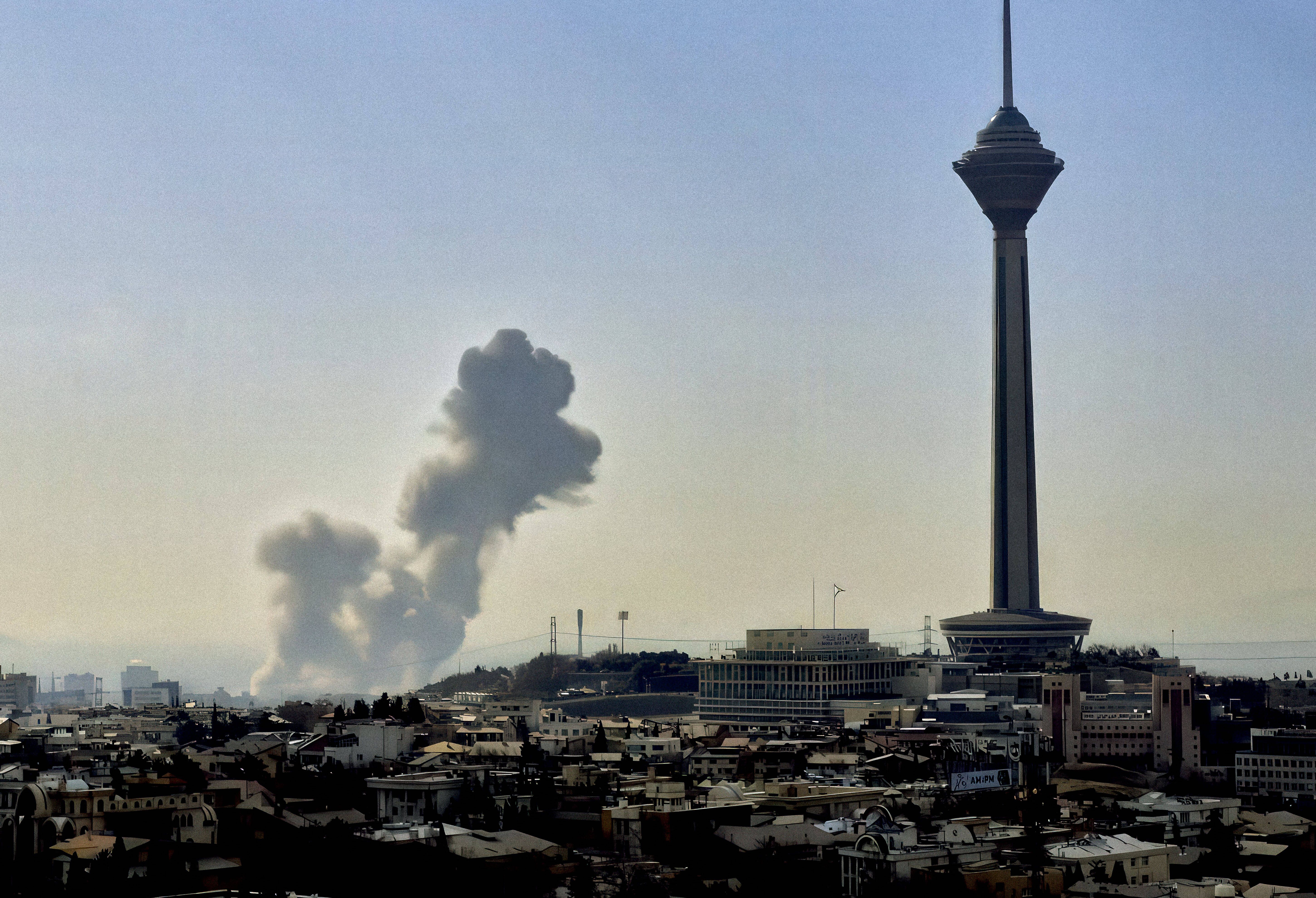 Image - Liveticker zum Großangriff auf den Iran: Teheran schlägt zurück ++  Unklarheit über Ali Chamenei