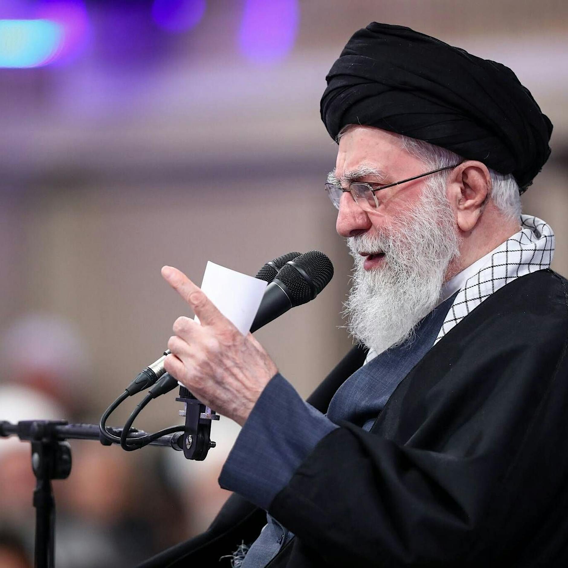 Chameneis Tod: „Nur Hitler zu töten, hätte die Nazi-Diktatur nicht beendet“