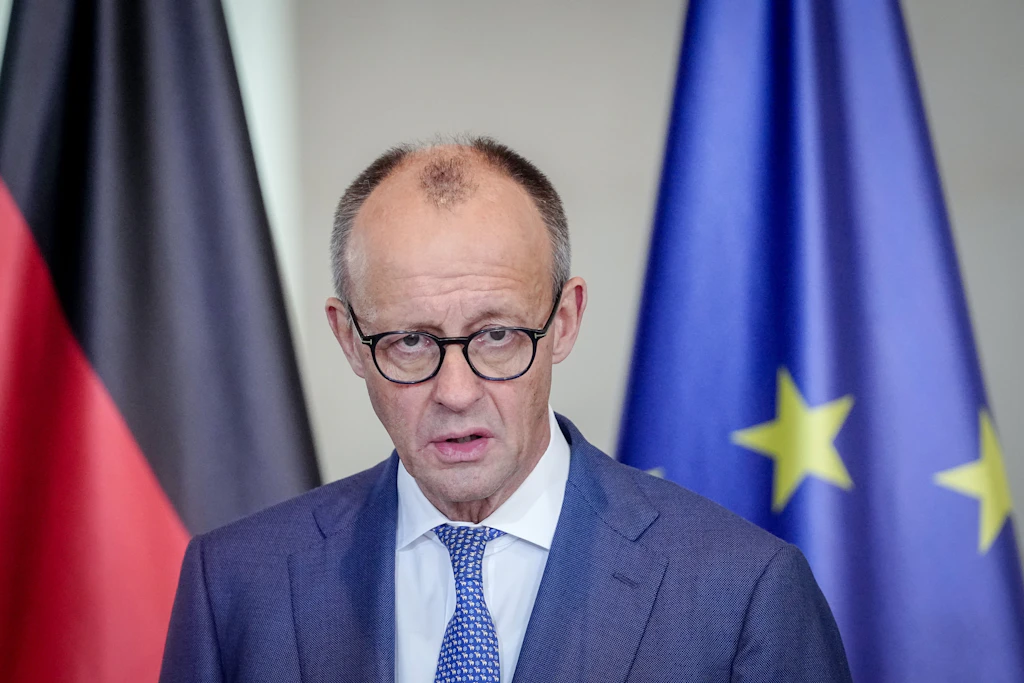 Israel greift Iran an: Bundesregierung berät im Krisenstab – Reaktionen von CDU, FDP, Grünen, AfD u…