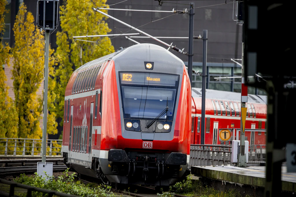 Bahnstrecke Berlin–Hamburg: Für viele Pendler gibt es plötzlich wieder Hoffnung