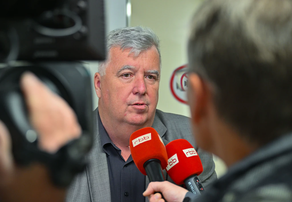 Bürgermeisterwahl Strausberg: Einspruch des Landrats – Briefwahl-Affäre weitet sich aus