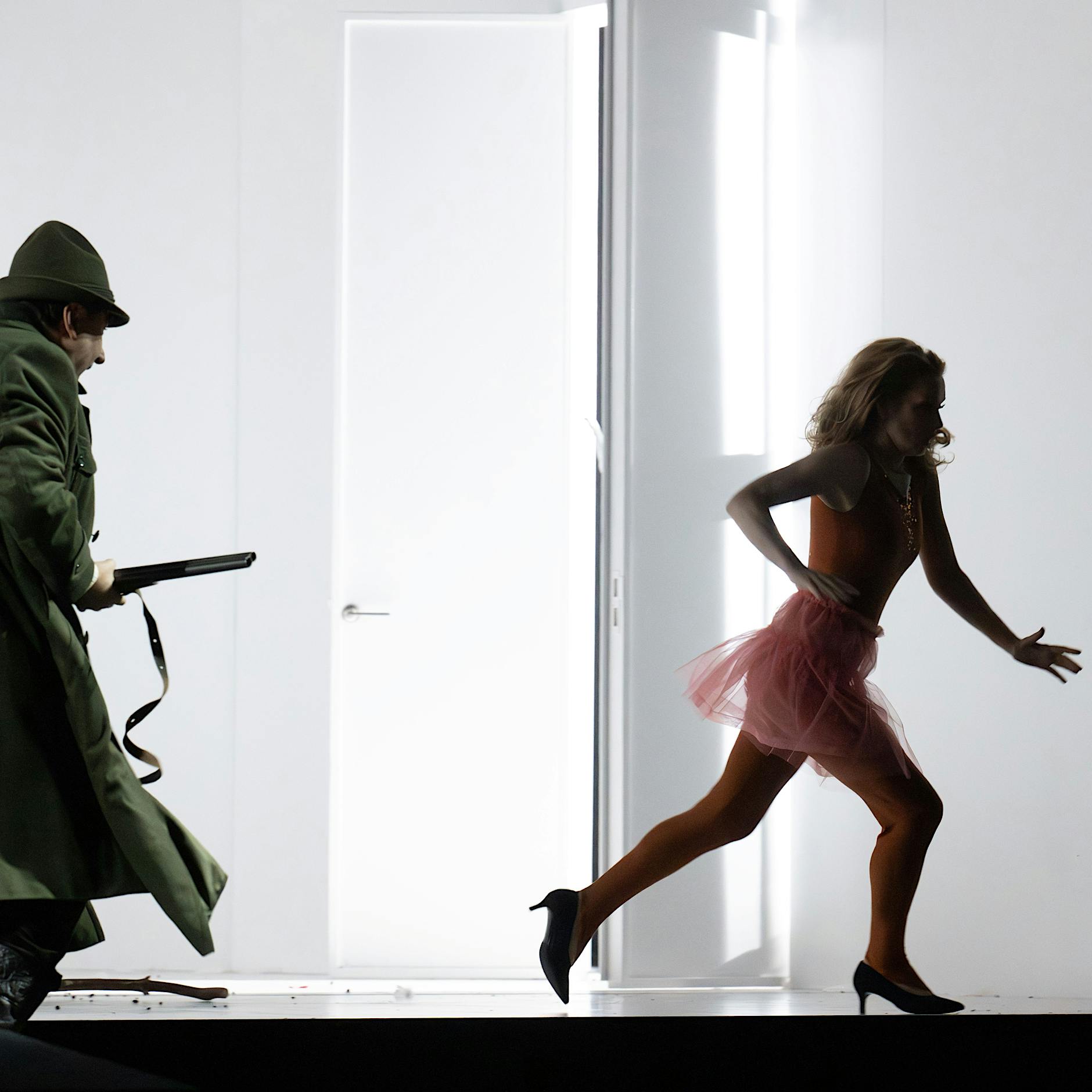 Planlos im Hühnerstall: Simon Rattle schließt Janáček-Zyklus an der Staatsoper ab