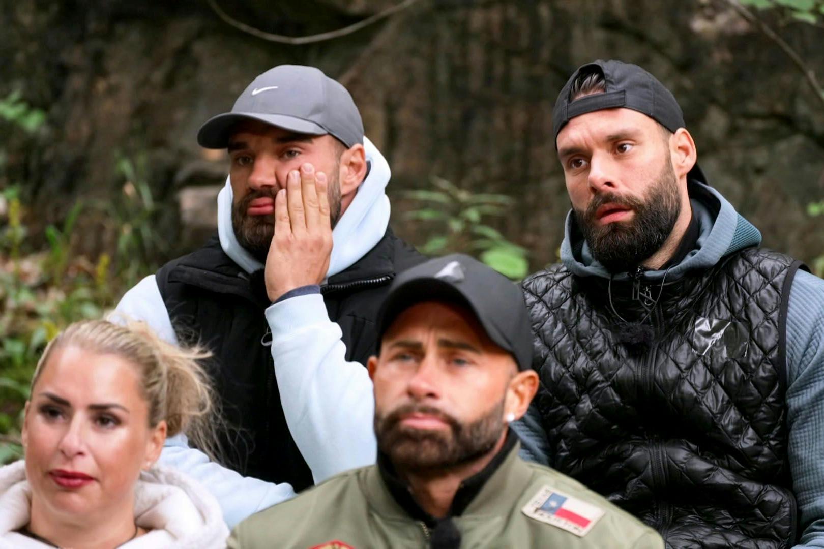 Aleks und Marko (hinen), Virgina und Andrew (vorne) bei „Couple Challenge“.