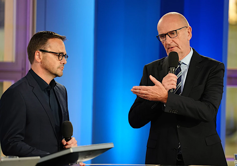 Jetzt wollen sie gemeinsam regieren: Jan Redmann, (l.) Landesvorsitzender der CDU und Dietmar Woidke, Ministerpräsident und Vorsitzender der SPD in Brandenburg.