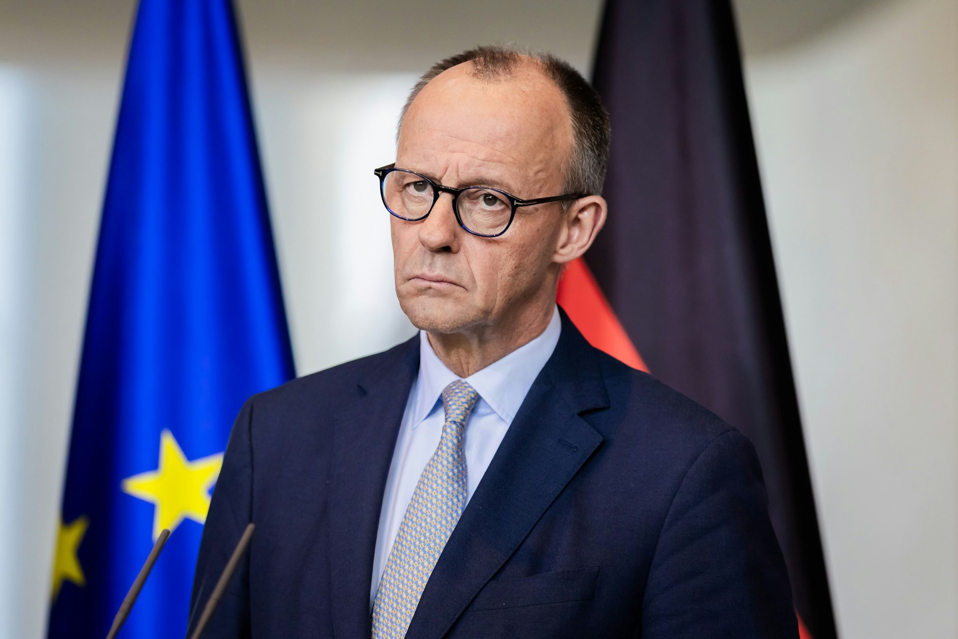 Der Bundeskanzler Friedrich Merz (CDU) reist heute in die USA, um den US-Präsidenten Donald Trump zu treffen.