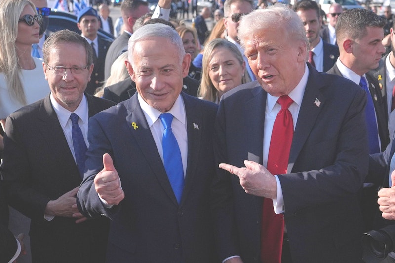 US-israelische Bomben auf Iran: „Ohne Zweifel ein völkerrechtswidriger Angriffskrieg“