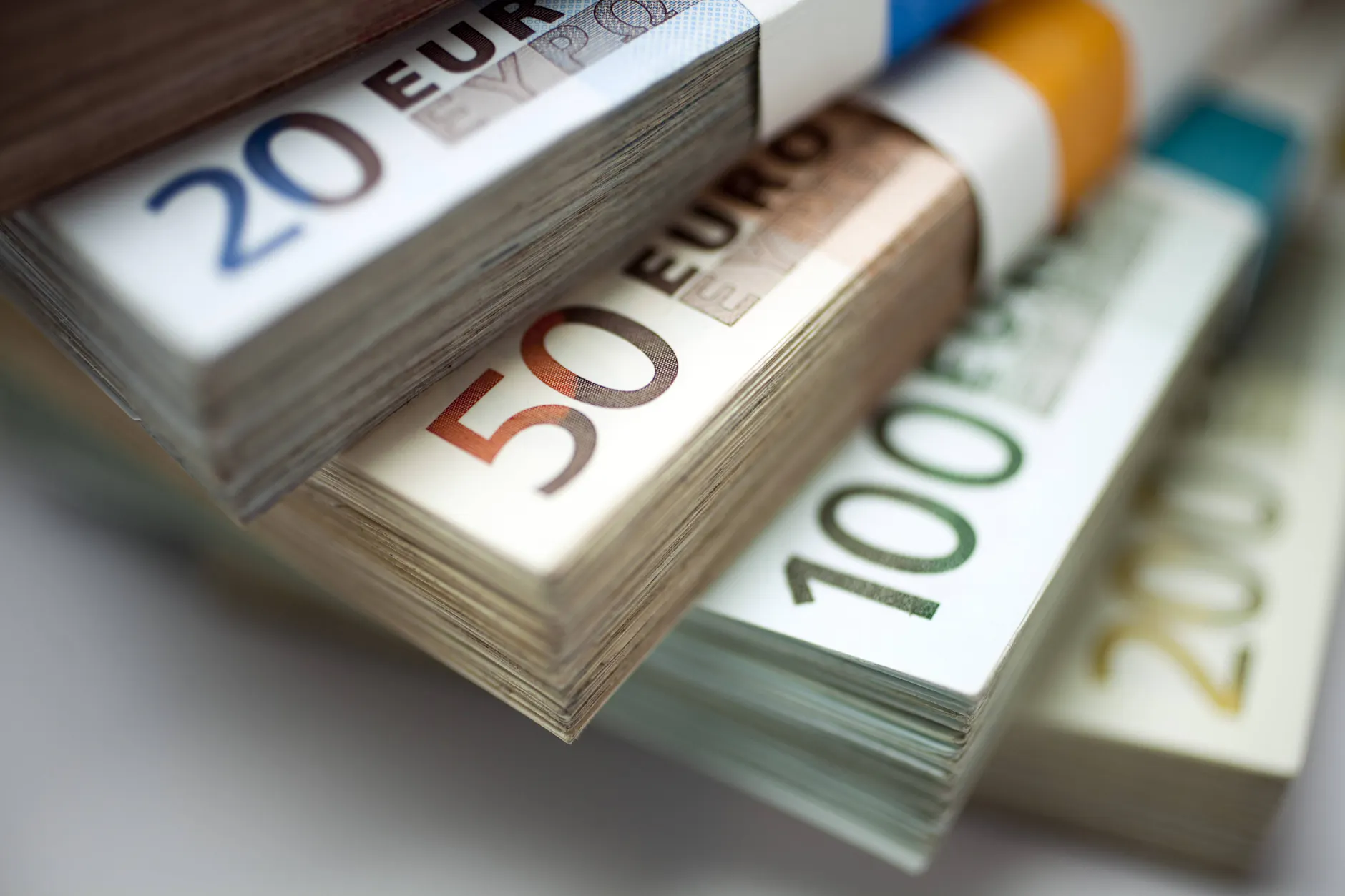 Die Polizei findet bei einem 39-Jährigen 150.000 Euro.