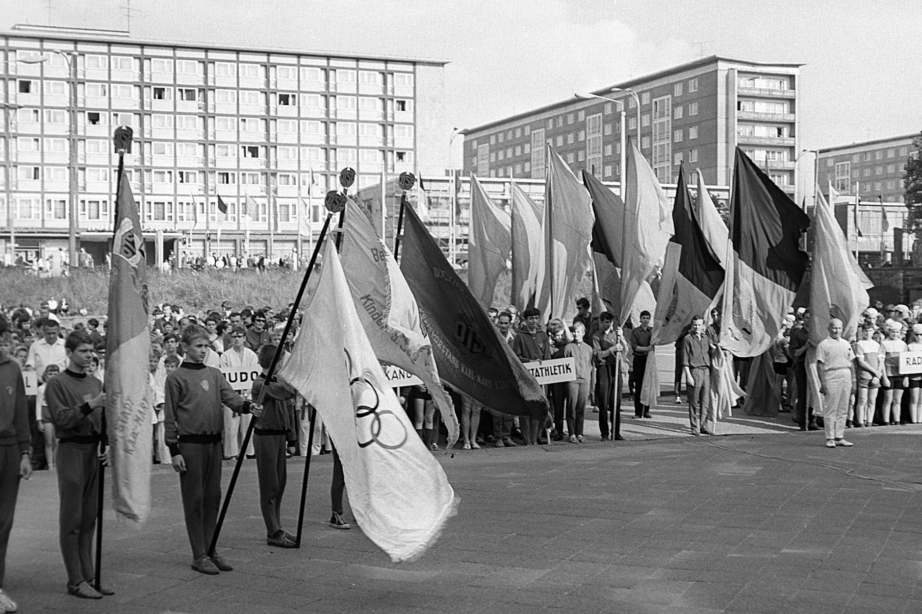 Bei den Kinder-und Jugendspartakiaden hofften die jungen Teilnehmer auf eine gute Platzierung oder gar Bronze, Silber oder Gold.