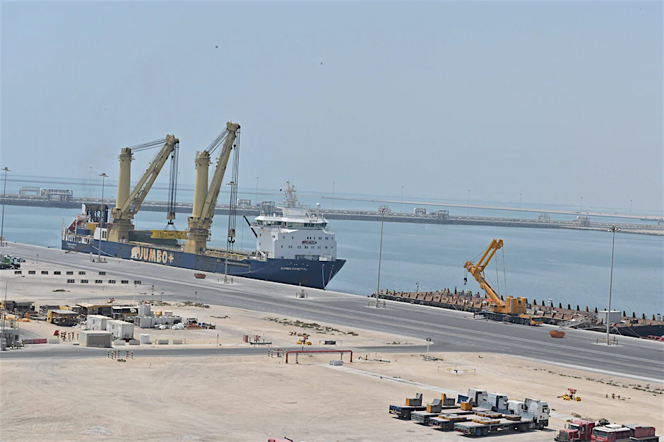 Ras Laffan: Nach Angriffen des Irans wurde in <a href="https://www.berliner-zeitung.de/topics/katar">Katar</a>&nbsp;am Montag die Produktion am weltweit größten LNG-Exportterminal gestoppt.