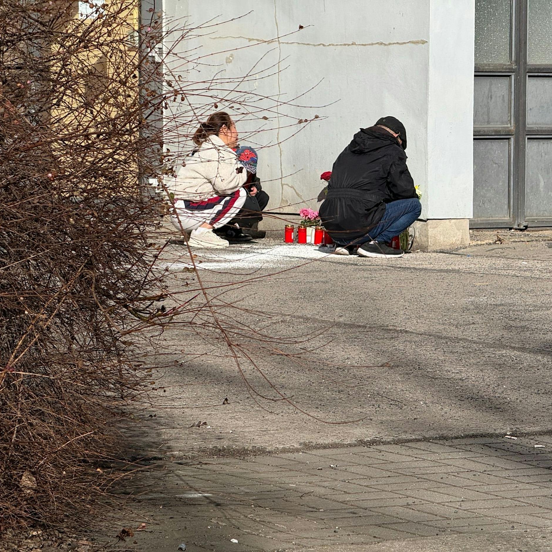 So trauert Marzahn um den kleinen Jungen, der aus dem Hochhaus stürzte
