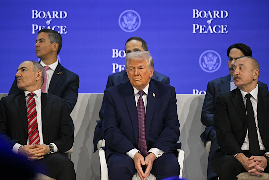 Schlüsselakteure im Südkaukasus: Präsident Ilham Alijew, Donald Trump und Armeniens Premier Nikol Paschinjan.