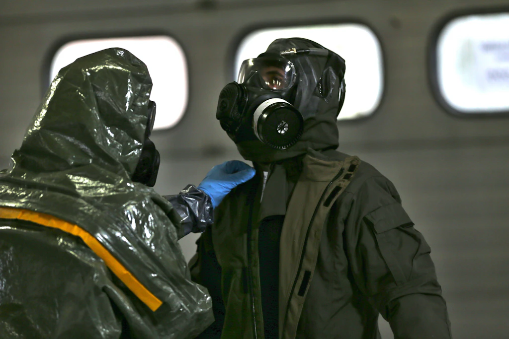In Cheine kamen CBRN-Spezialkräfte von Feuerwehr und Katastrophenschutz zum Einsatz. (Symbolbild)