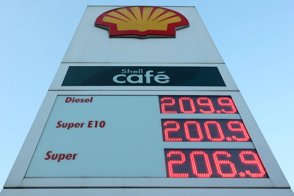 Bundestag: Coalition reacts with task force to rising fuel | and energy ...