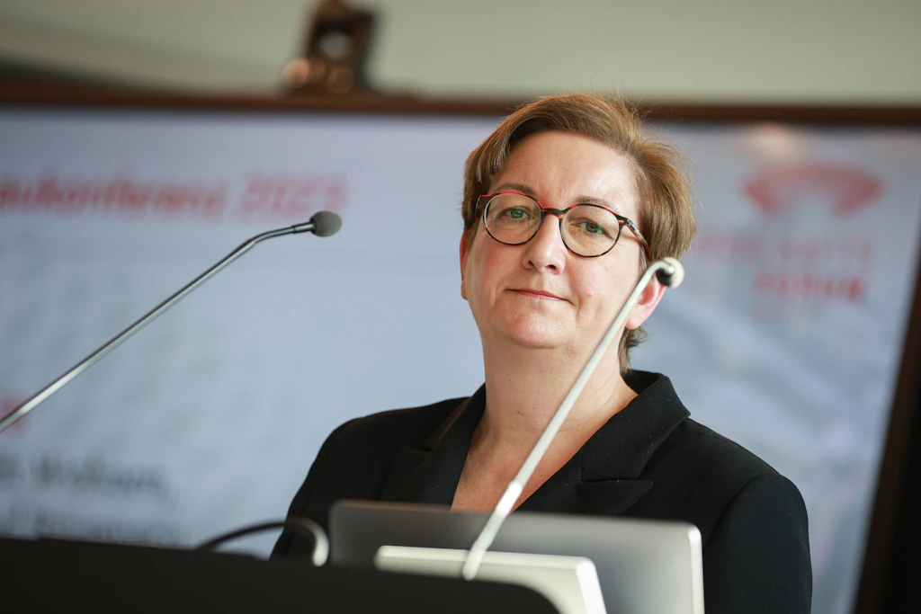 Klara Geywitz soll Vizepräsidentin des Bundesrechnungshofes werden. Ihr Vorgänger von der FDP war zwölf Jahre im Amt.