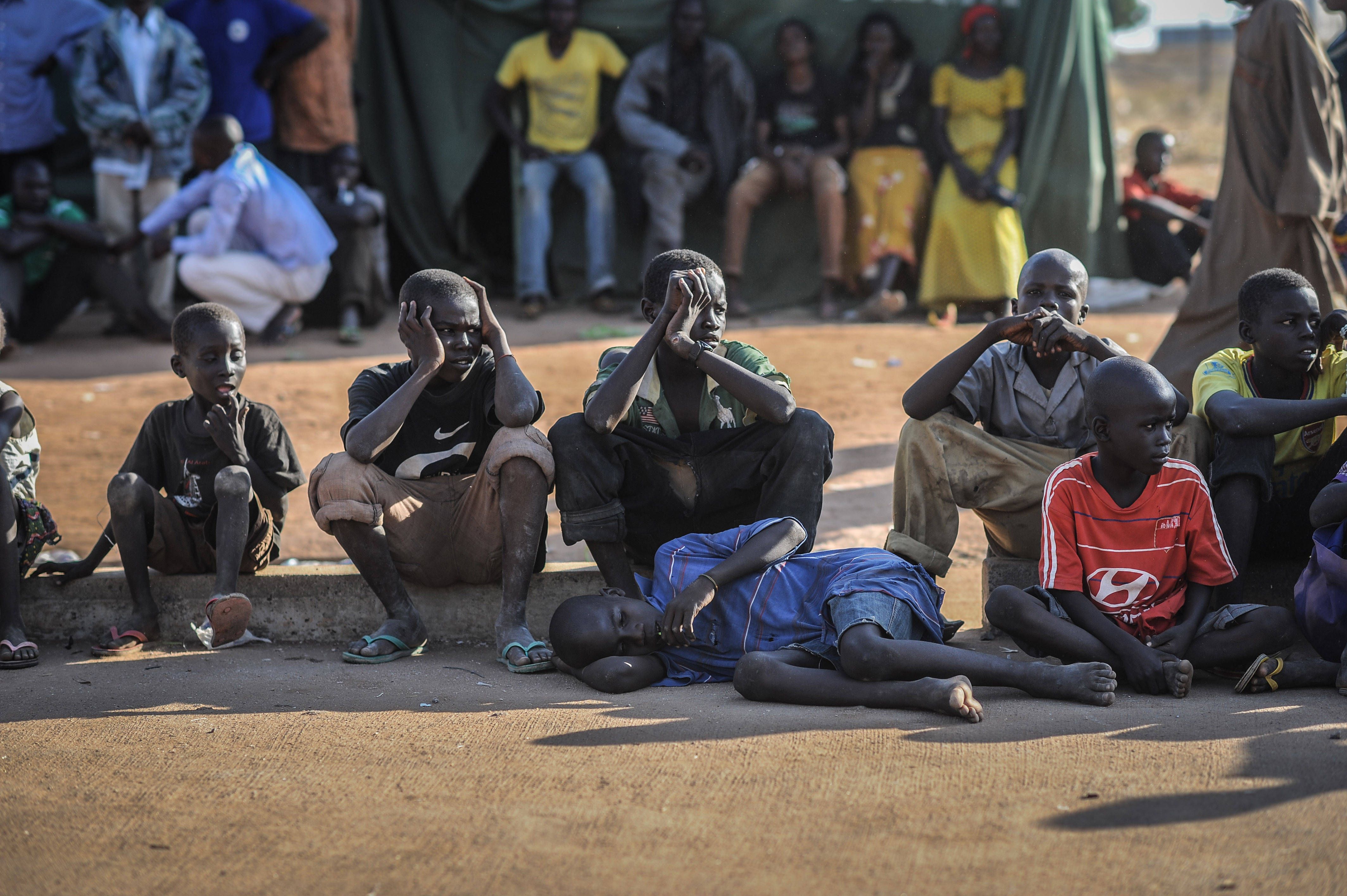Islamisten in Nigeria töten mindestens 20 Menschen bei Angriff auf Militärbasen