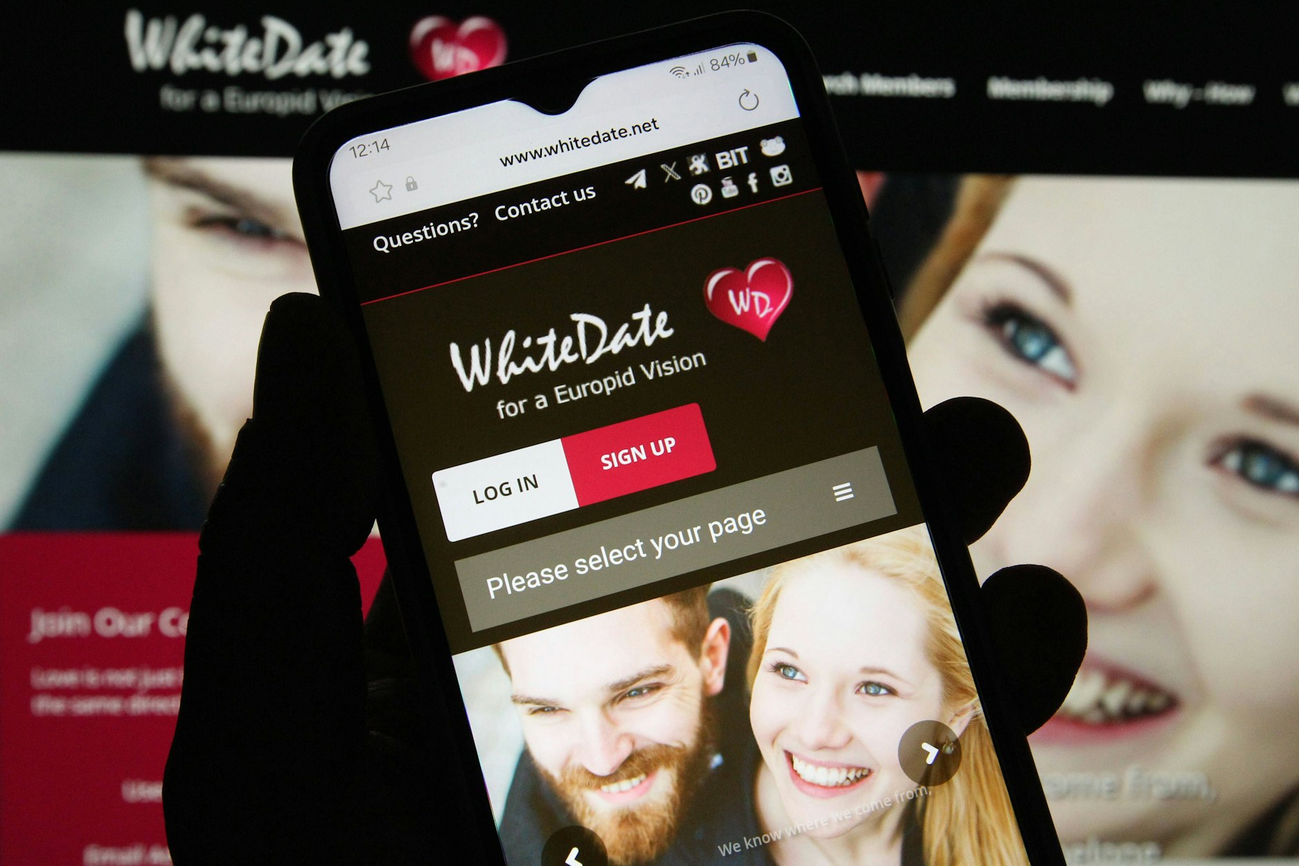 Der Verfassungsschutz stufte die Datingplattform WhiteDate 2019 als Extremismus im digitalen Raum ein, da dort User nach reinrassiger Liebe suchen.