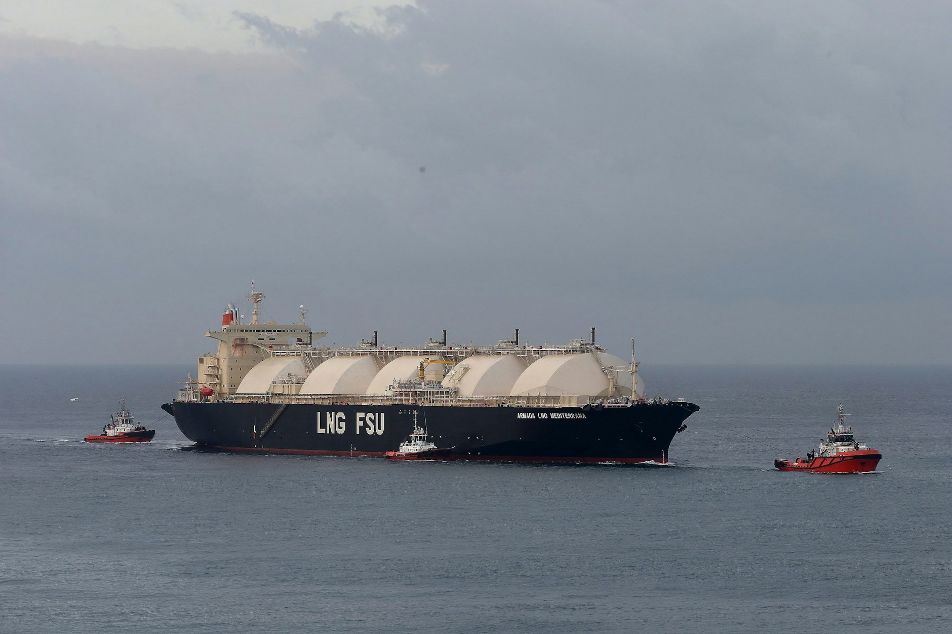 Laut Experten braucht Europa in diesem Sommer 180 LNG-Ladungen mehr, um seine Gasspeicher ausreichend für den Winter zu befüllen.