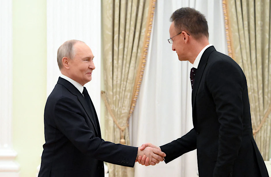 Putins Empfang für Szijjártó: Energiegarantien und die Rückkehr ungarischer Kriegsgefangener stehen im Mittelpunkt.