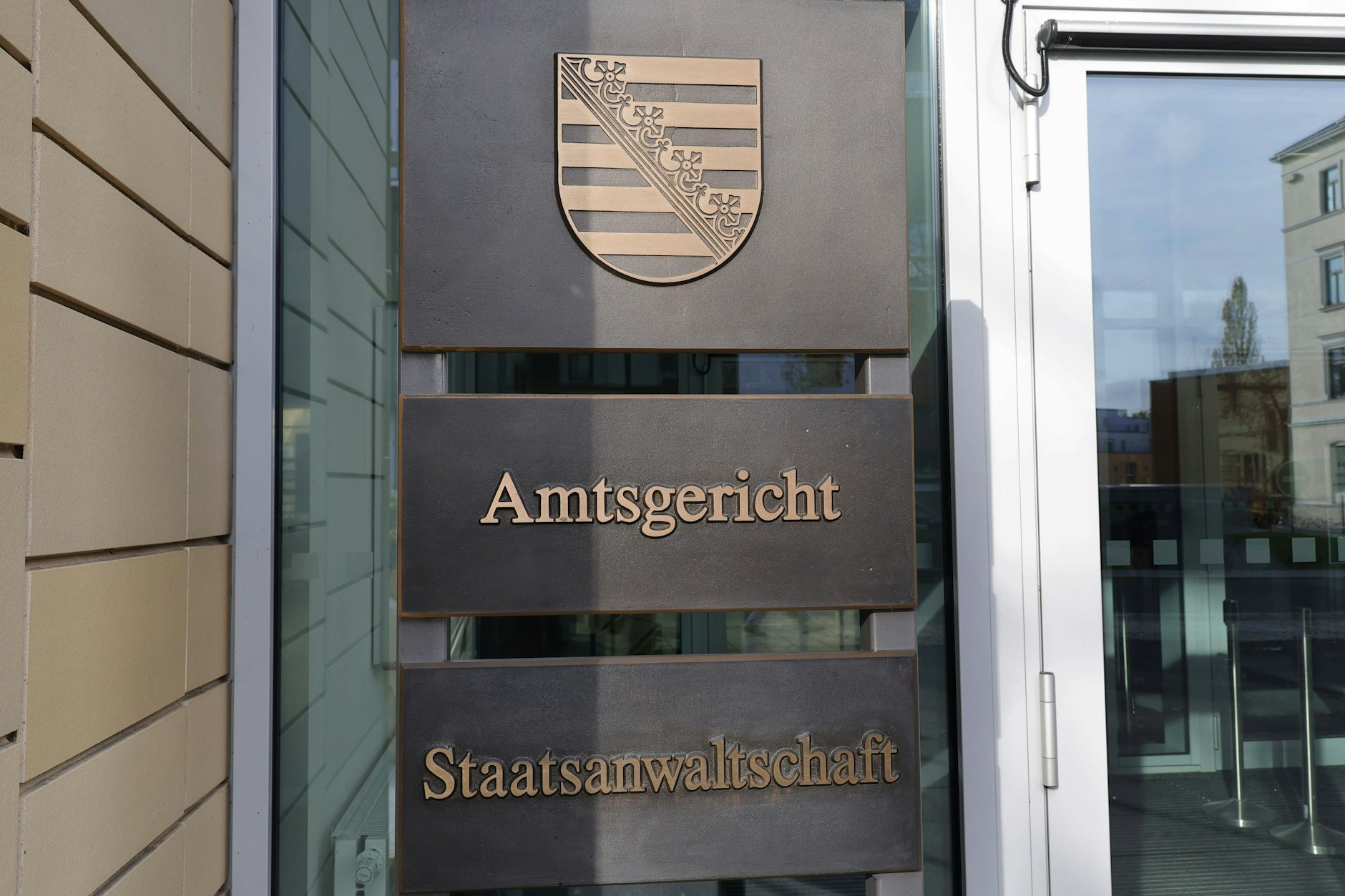 Vor dem Amtsgericht Chemnitz wurde der Polizeibeamte verurteilt.