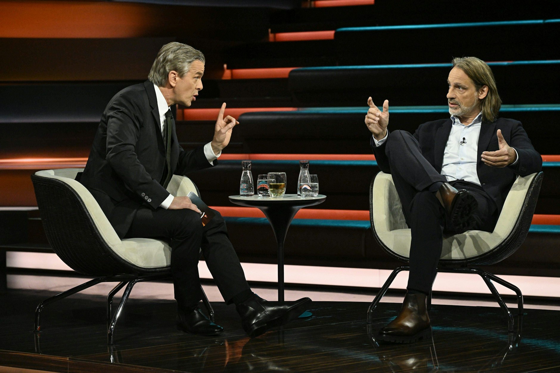 Markus Lanz kommt aus Südtirol, Richard David Precht aus Solingen.