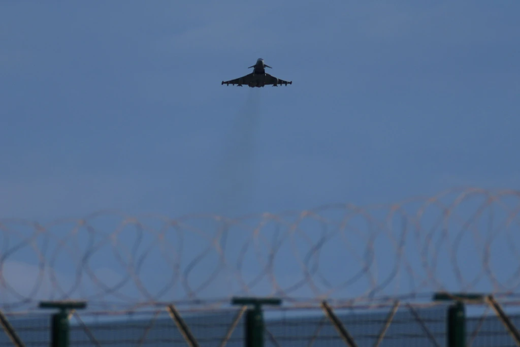 Bericht: Russland gibt Positionen von amerikanischen Kriegsschiffen und Flugzeugen an Iran weiter