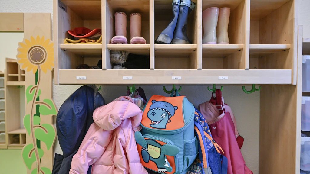 Sinkende Geburtenzahlen bringen viele Kindergärten unter Druck