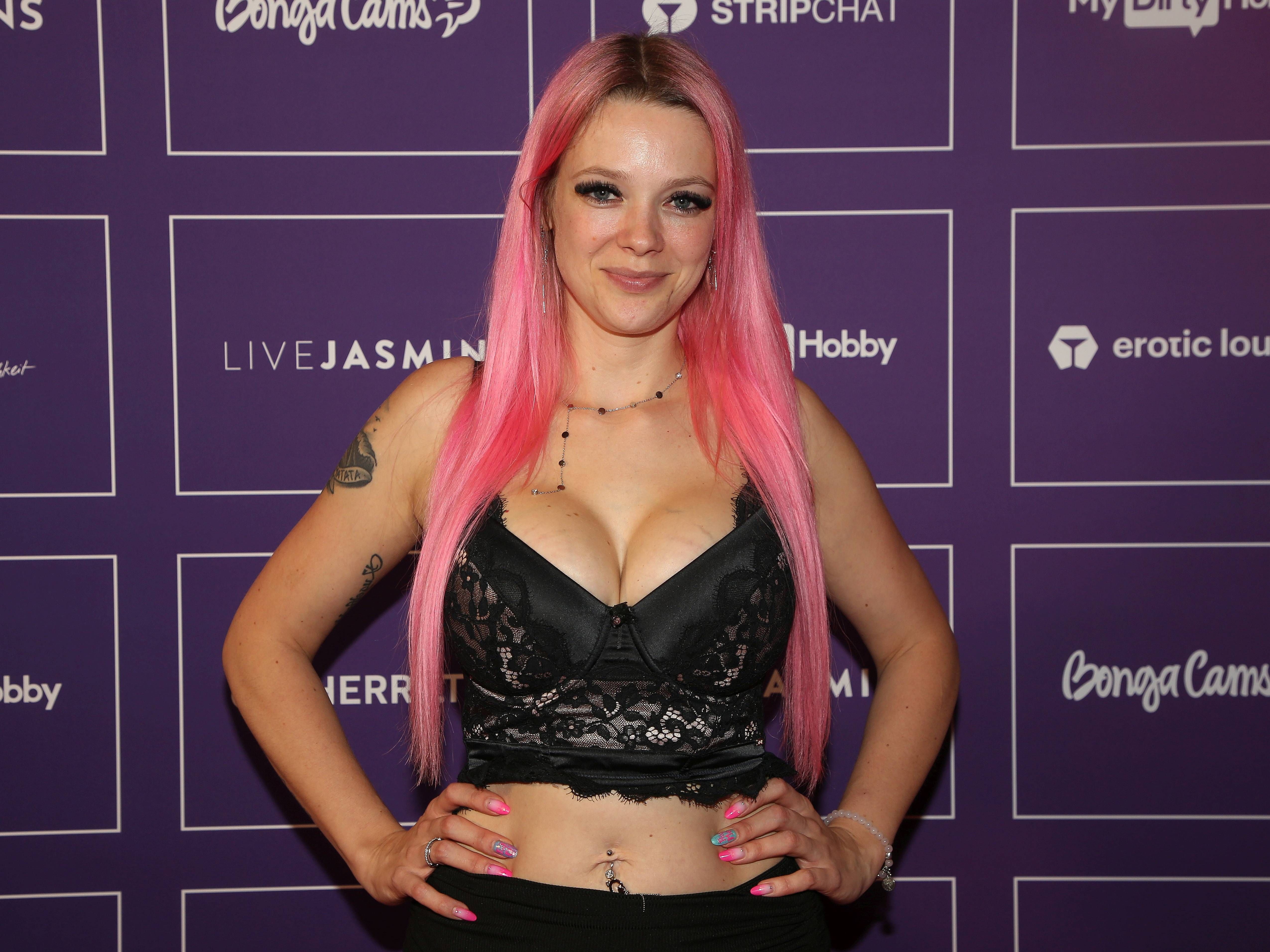 Das bezahlt TV-Star Anne Wünsche für ihre Villa auf Mallorca