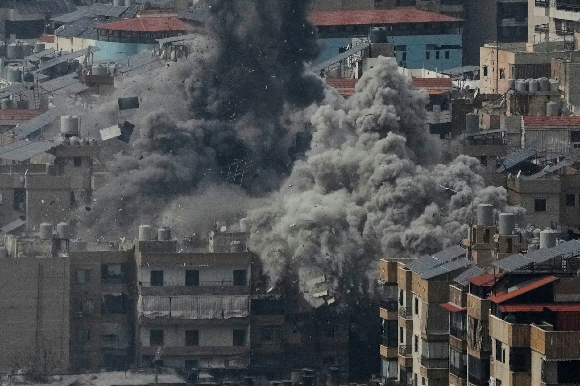 Beirut: Rauch steigt auf nach einem israelischen Luftangriff in den als Dahija bekannten Vororten Beiruts.