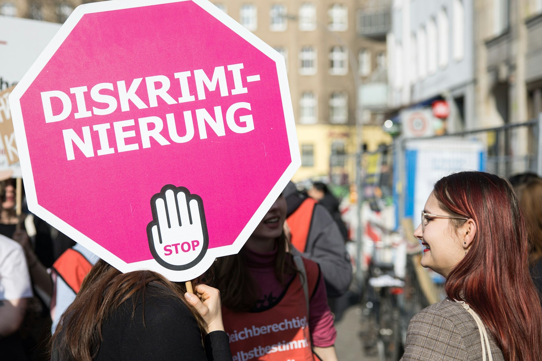 In den Tagen rund um den Frauentag am 08. März finden in Berlin zahlreiche Großdemonstrationen statt.