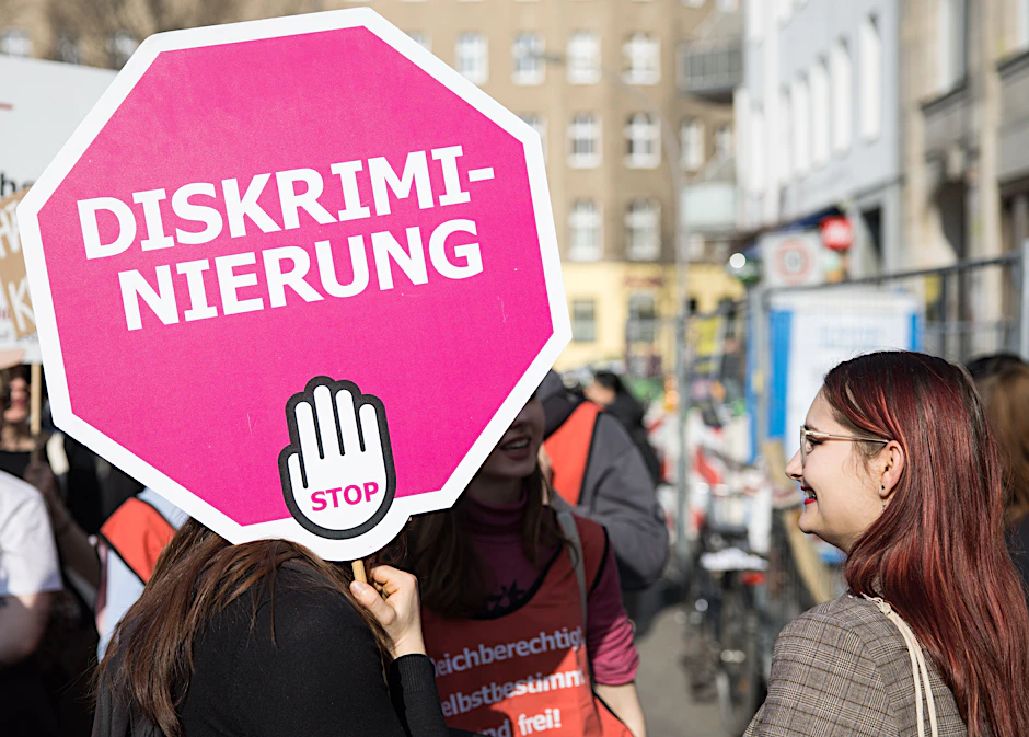 In den Tagen rund um den Frauentag am 08. März finden in Berlin zahlreiche Großdemonstrationen statt.