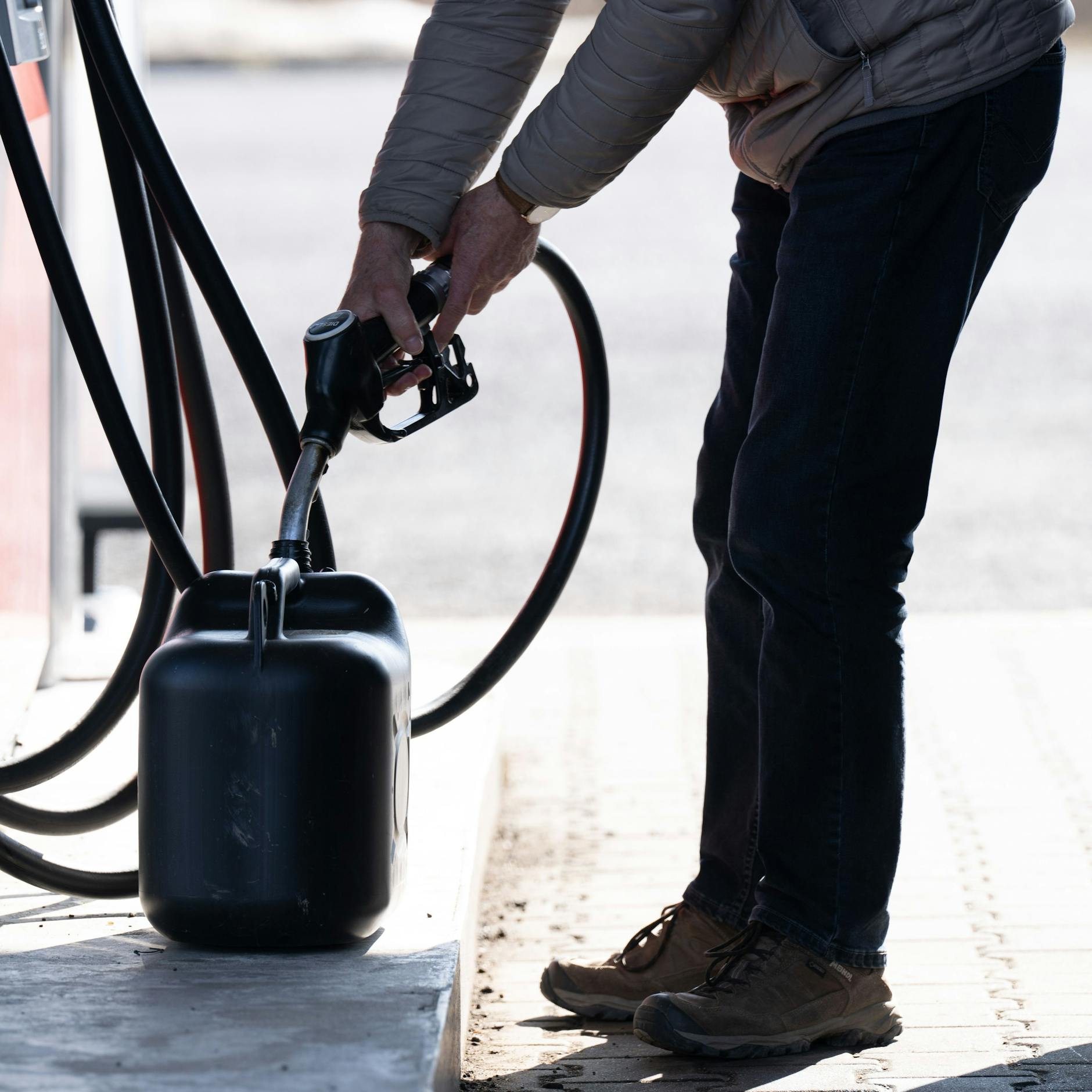 Image - Zoll nimmt Tank-Touristen an der polnischen Grenze ins Visier