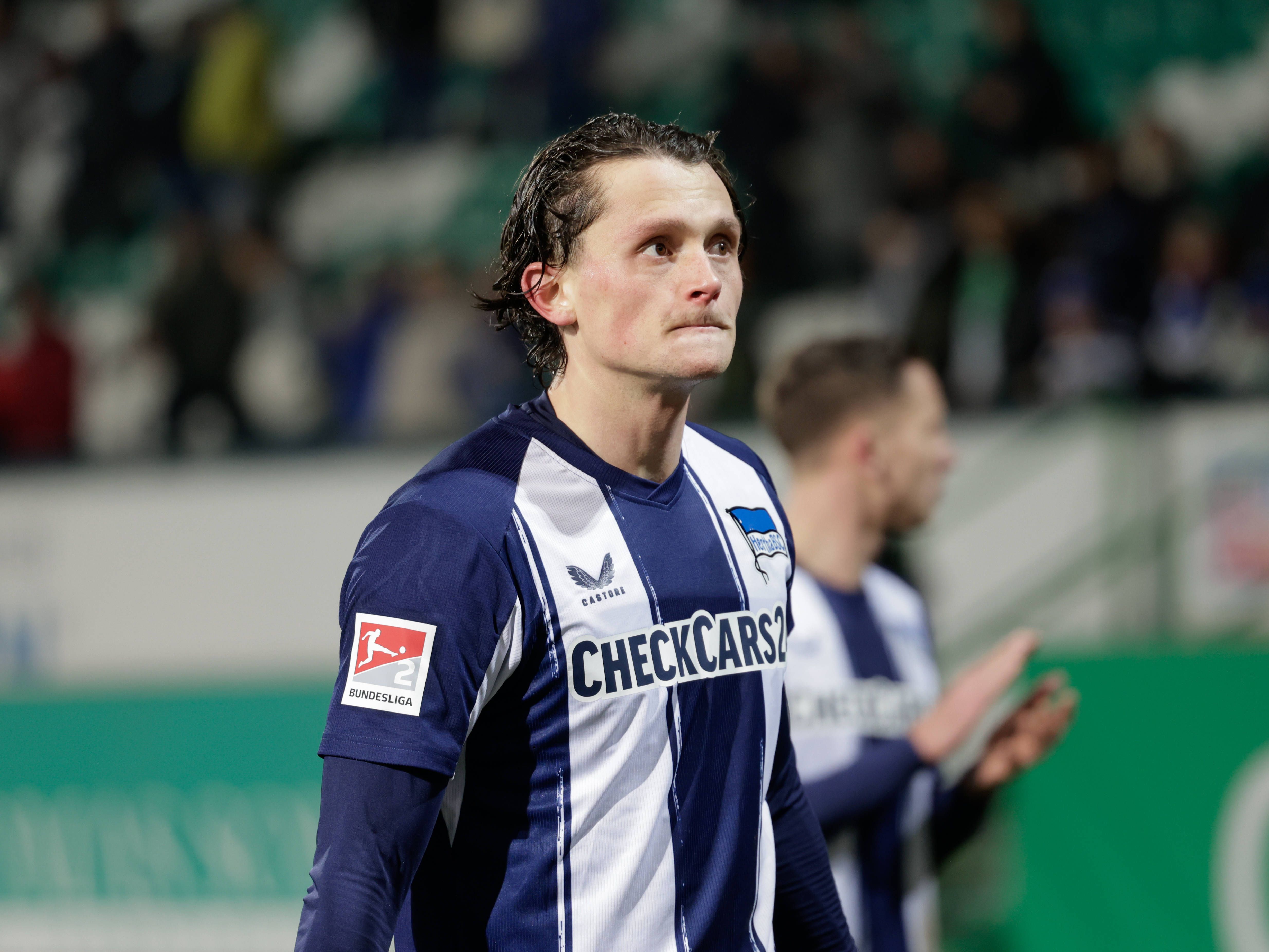 Jubelverbot für Hertha-Kapitän Reese, Rafalski sitzt im Videokeller