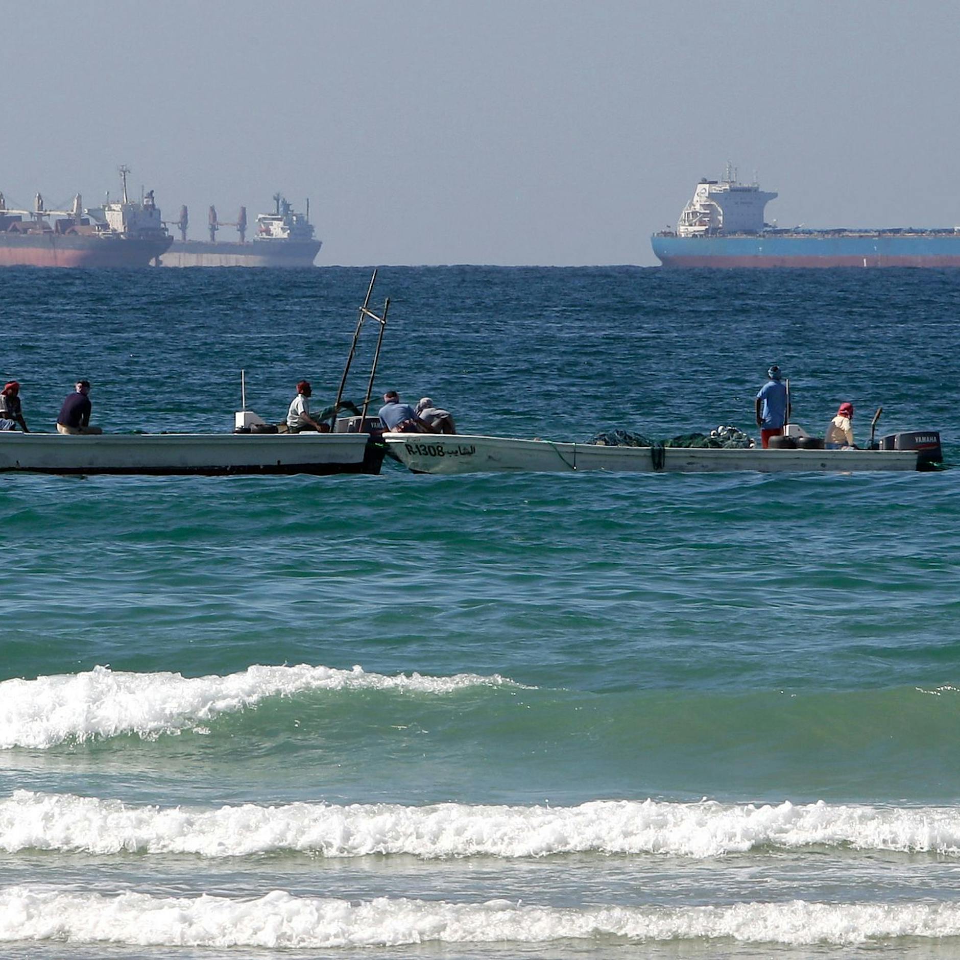 Energie: Kuwait drosselt Ölproduktion und erklärt Force Majeure – Straße von Hormus blockiert